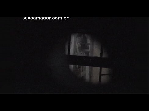 ❤️ Блонди ба таври махфӣ аз ҷониби як сайёҳи ҳамсоя, ки паси хиштҳои холӣ пинҳон шудааст, сабт мешавад ❤  Секс  дар мо tg.com-fullporner.ru ️❤